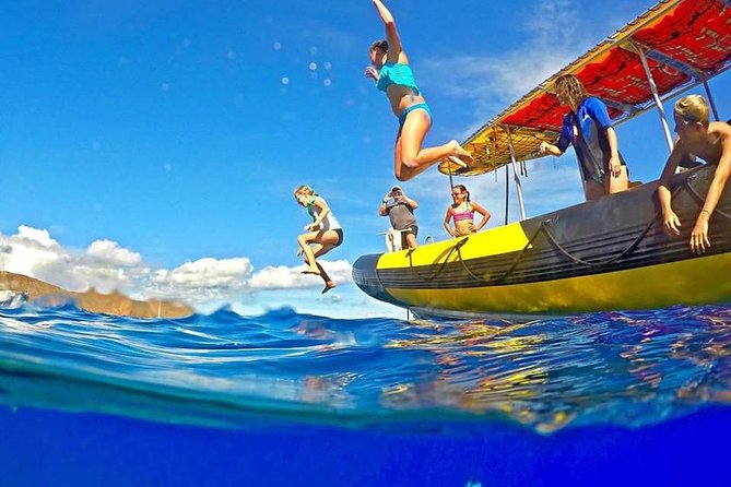5 Hour Molokini Snorkel & Turtle Tour in Maui - The No Ka Oi boat setup: small-group feel and safety floatation