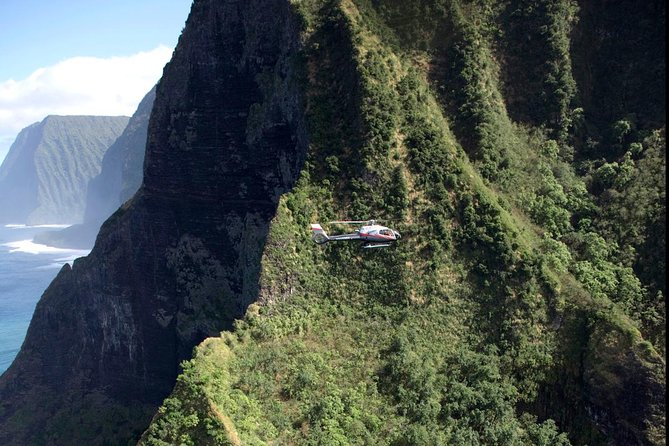 Deluxe Helicopter Tour of Molokai and Maui - Two Islands, One Flight: What You Gain From This 55-Minute Combo