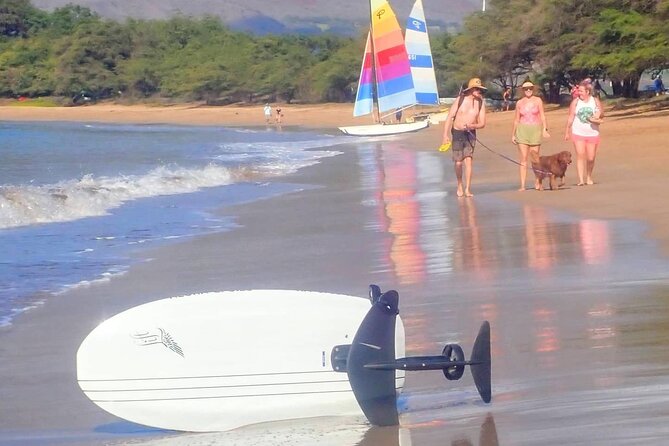Electric Foilboard rides/lessons/sessions at Sugar Beach, Maui - Electric foilboarding at Sugar Beach: why this Maui spot works
