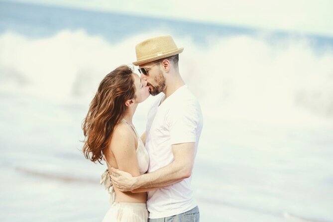 Fun and Creative Maui Photos - Who This Maui Photoshoot Works Best For