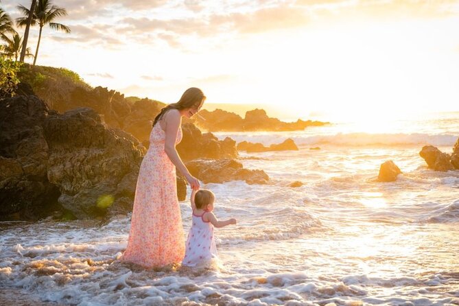 Fun and Creative Maui Photos - What Happens During Your 60+ Minutes: 1000+ Shots, Lead Poses, Comfort