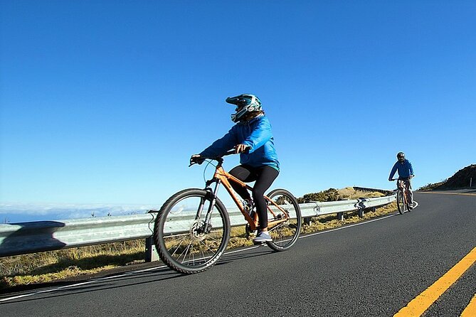 Haleakala Express Self-Guided Bike Tour with Bike Maui - A lunch reset and a town stroll in Haiku
