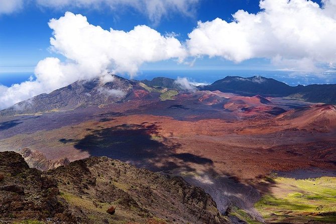 Haleakala Maui Sunset Twilight Tour with Dinner - Getting to 9,740 feet: coach comfort, narration, and real timing