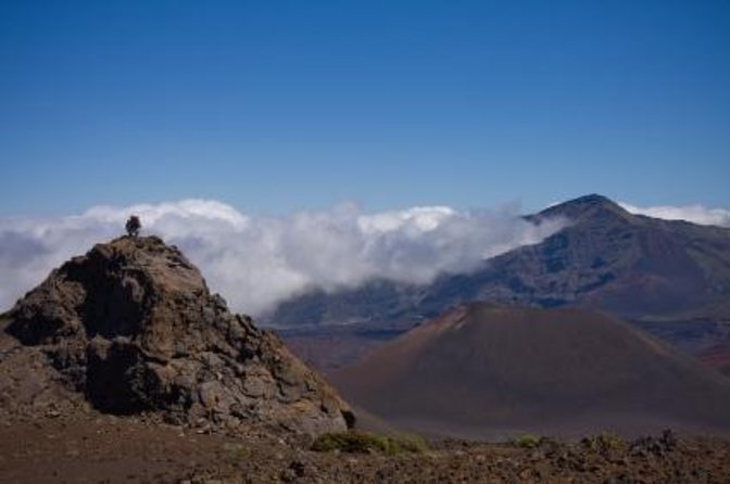 Haleakala National Park with Breakfast and South Side Pickup - Haleakala Sunrise With Pickup, Jackets, and Breakfast