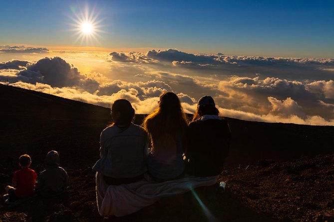 Haleakala's Best Sunset Tour with Dinner - Key things to know before you go