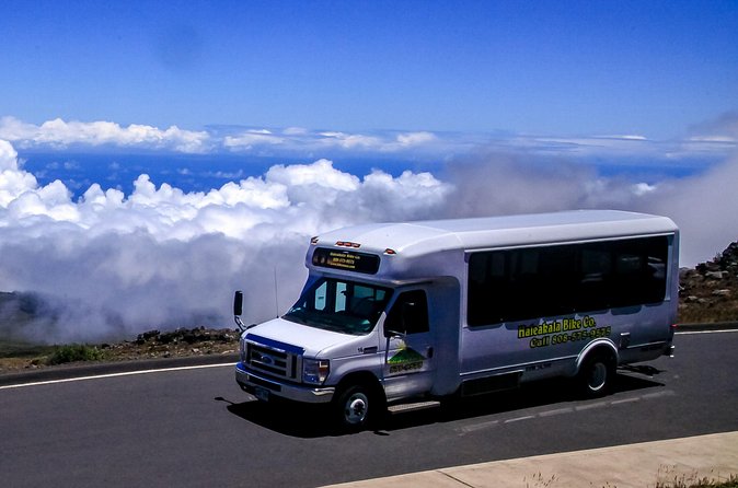 Haleakala's Best Sunset Tour with Dinner - Nighttime sky viewing: stars are great, but bring warmth