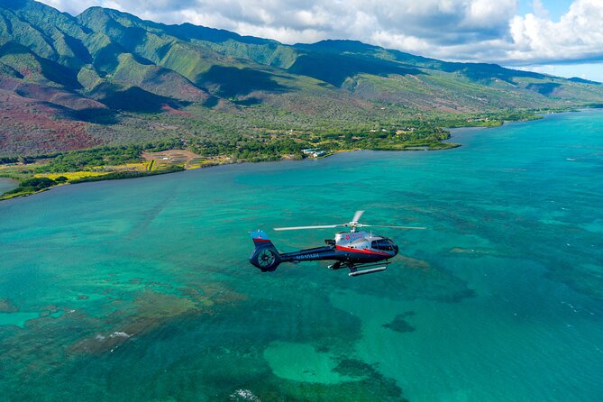 Hawaiian Odyssey: Maui, Molokai & Lanai Scenic Helicopter Tour - Finding Maui in one hour: how the flight feels in the air