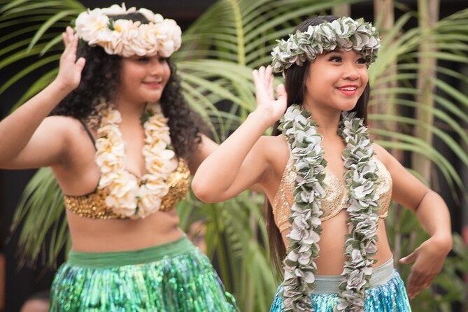 Hula Lesson on Maui (Basics) - Where the class starts in Maui