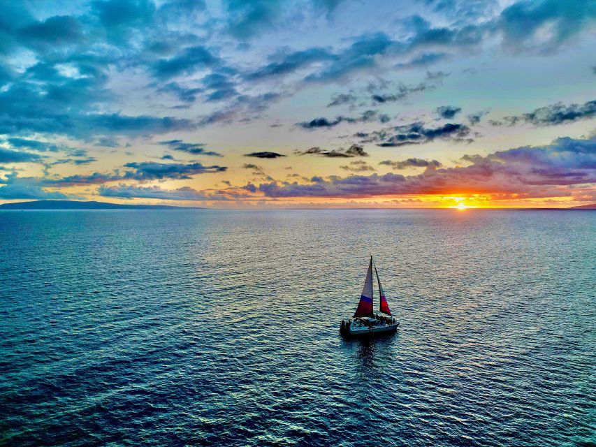 Maalaea Harbor: Sunset Sail on a Charming Hawaiin Catamaran - The 4:00 pm check-in and where to find the pier fast