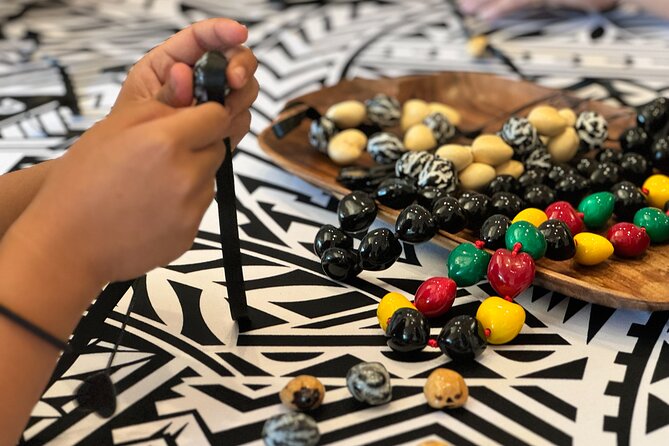 Make a Kukui Nut Bracelet on Maui - Kukui Bracelet Making at Oni Foundation, Maui: What You’re Really Buying