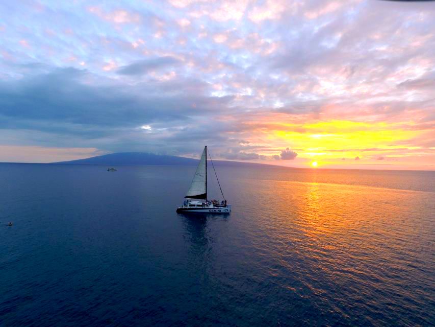 Maui: 2 Hour Sunset Dinner Sail with Open Bar and Appetizers - Key things I’d circle before you book
