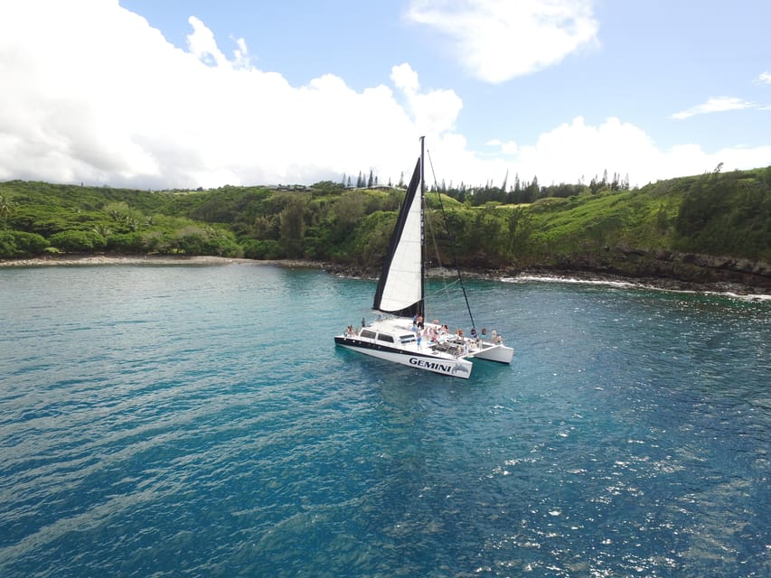 Maui: 2 Hour Sunset Dinner Sail with Open Bar and Appetizers - Getting Onboard Fast: Westin Maui Meeting Point and Parking