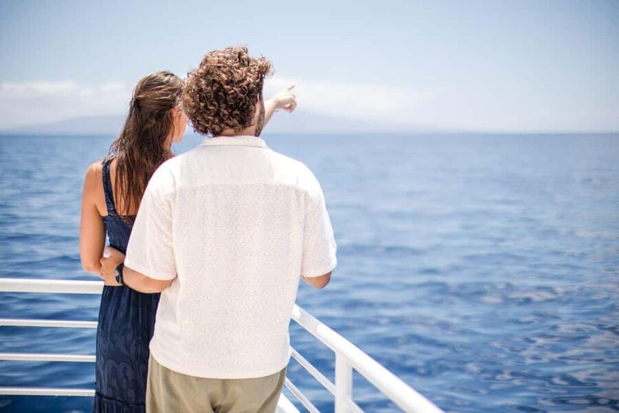 Maui: Deluxe Molokini Snorkel with Breakfast & Lunch - Molokini Crater snorkel: the part you will keep thinking about
