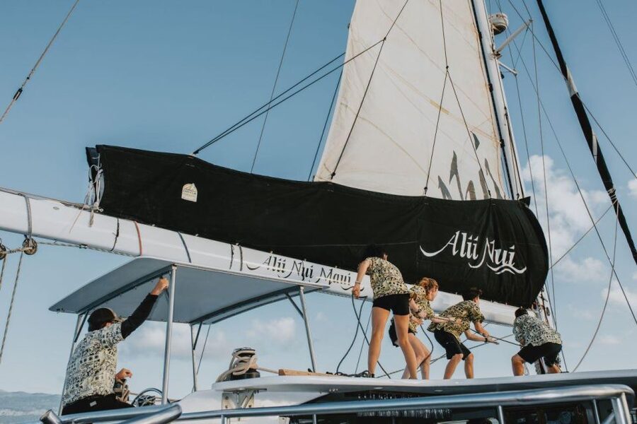 Maui: Deluxe Molokini Snorkel with Breakfast & Lunch - The sailing finish: why the trade winds matter for the whole mood