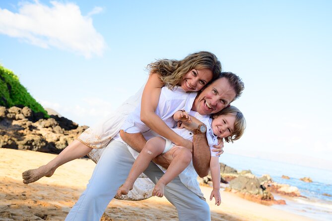 Maui Family and Couple Beach Photo Session - Your main stop: Po‘olenalena Beach and the built-in variety