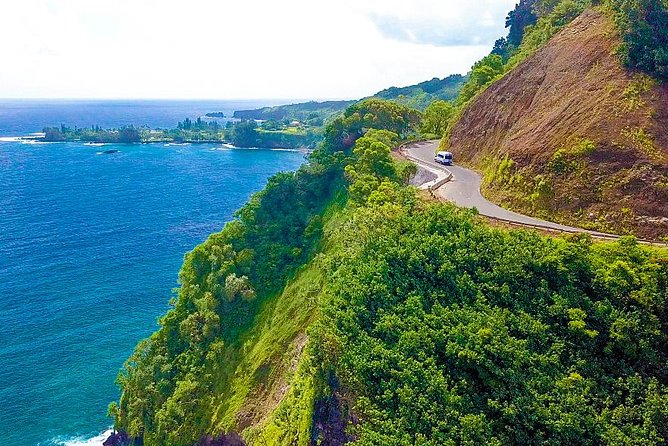 Maui: Famous Road to Hana Waterfalls and Lunch by Mercedes Van - Who this tour is best for