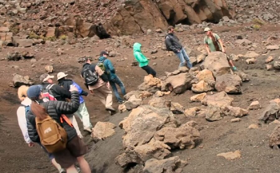 Maui: Guided Hike of Haleakala Crater with Lunch - First Stop: Where You Meet for Haleakala Crater Day