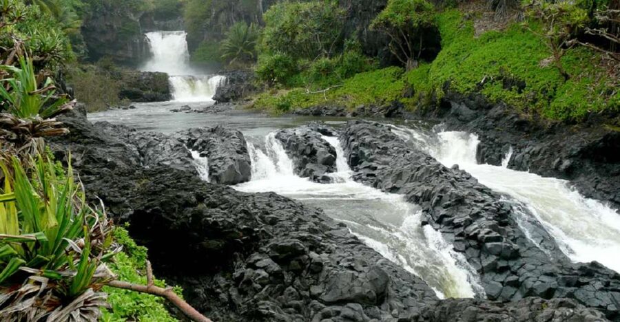 Maui: Hana Hiking Tour with Lunch - What to Bring: Shoes, Ponchos, and the Stuff That Saves Your Day