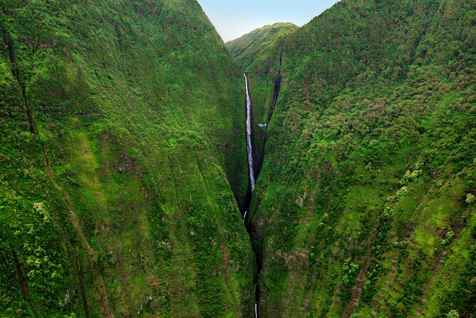 Maui & Molokai Spectacular with Exclusive Landing Helicopter Tour - The Exclusive Landing Break on South Maui: Why It Changes the Whole Experience