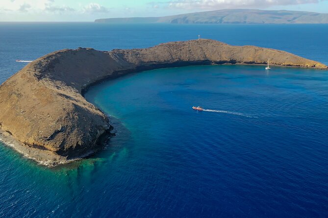 Maui: Molokini Crater and Turtle Town Snorkeling From Kihei - Boat ride setup, gear fitting, and what “easy” actually means here