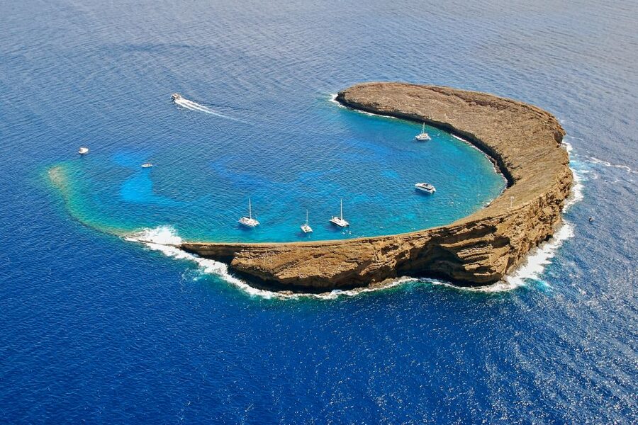 Maui: Molokini Snorkel and Performance Sail with Lunch - The return ride: sailing time, stability on catamaran, and fast wind runs