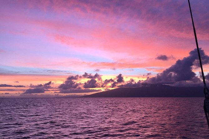 Maui: Original Sunset Cruise with Open Bar from Ka’anapali Beach - Front-Row Maui From Ka’anapali, Without the Complication