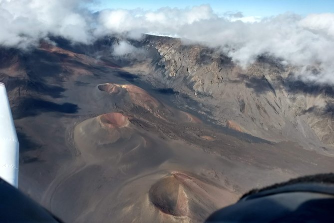 Maui-PRIVATE-Air Tour: Volcano Lava & Jungle Waterfalls (2-5 Max) - Quick take: what makes this Maui private air tour special