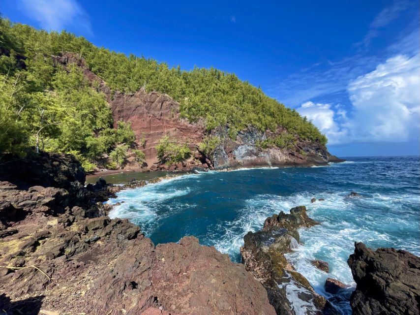 Maui: Private All-Inclusive Road to Hana Tour with Pickup - Sunset and hiking-style moments that feel worth the drive