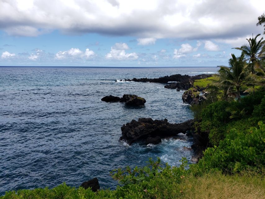 Maui : Private : Road to Hana Day Trip : Just For Your Group - Wai’anapanapa State Park, black sand beach time that actually matches the hype