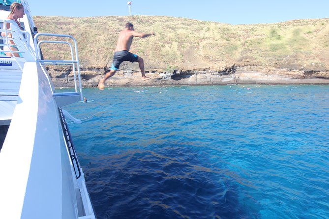 Maui Snorkeling Adventure From Ma'alaea Harbor to Molokini - Calypso comfort, slides, and the glass-bottom viewing room