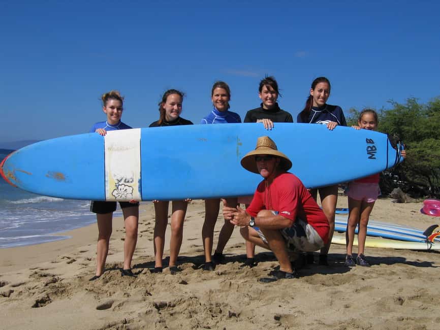 Maui: Surfing Lesson for everyone ; pure fun! - Meeting Point at Kalama Park: The Yellow Van Detail Matters