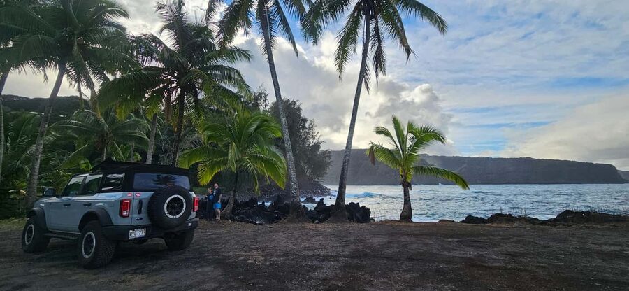 Maui: VIP Road to Hana Private Tour in Convertible SUV - Koki Beach Park, red sand views and the huli huli moment