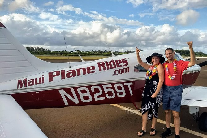 Maui Whale Watching -PRIVATE- Air Tour: (2-5 People): SEE WHALES! - Taking Off From Kahului, Private and Built for Quick Sightings