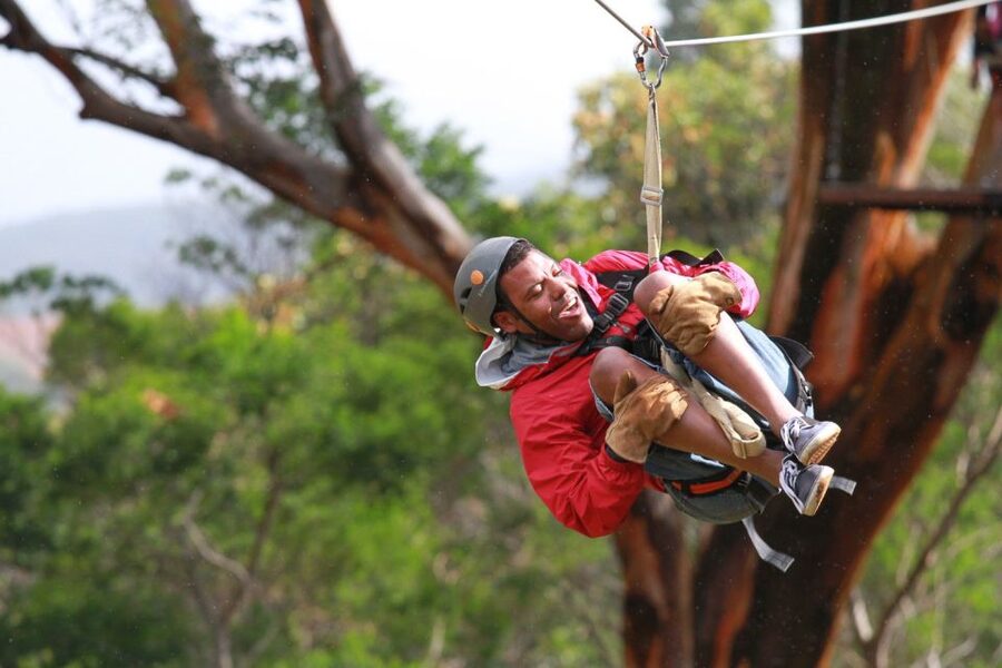 North Maui: 7 Line Zipline Adventure with Ocean Views - Meeting point in Haiku, and the drive tip that saves stress