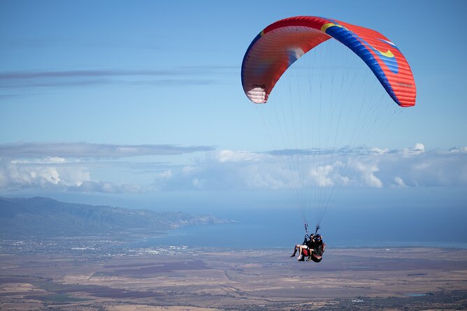 Paraglide Maui's 1K Tandem Paragliding Experience - Weather, nerves, and what you should do to be a good passenger