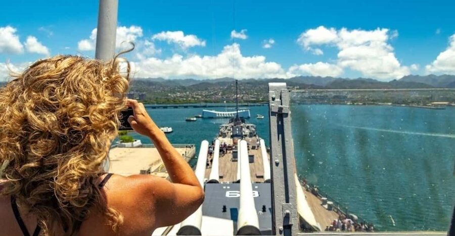 Pearl Harbor and Oahu Circle Island Tour FROM MAUI - The Oahu circle island drive: how the road trip part works