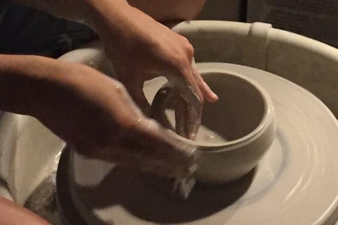 Pottery Class: Make your own mug or Bowl on Maui - Kett Pottery in Makawao: the setting that keeps things friendly