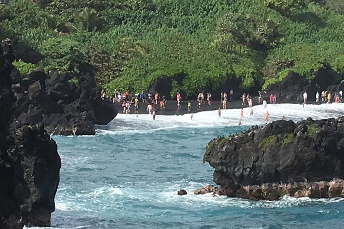 Road to Hana: Full-Day Scenic Drive with Blacksand & Waterfalls - Waterfalls and swimming at Puaa Kaa
