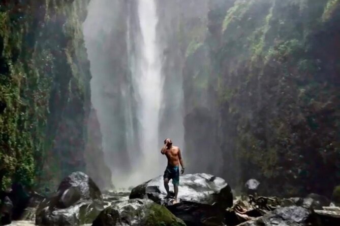 Road to Hana Maui Tours - Waiʻānapanapa: Black Sand Beach and Volcanic Caves