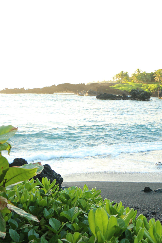 Road to Hana: Professional Guide, Food, Swimming, Waterfalls - What to Bring, What to Skip, and One Road-to-Hāna Reality