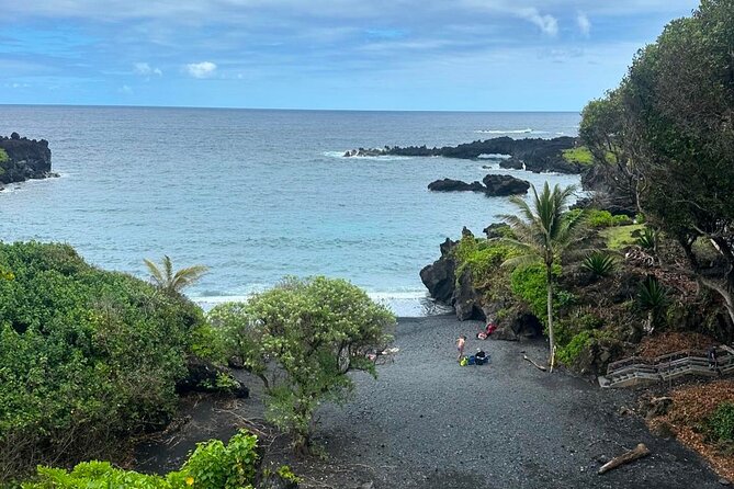 Road to Hana Small-Group, Waterfalls, Black Sand Beach & Pickup - Wai’anapanapa State Park: Black Sand Beach, Fresh Water Caves, and Lava Tubes