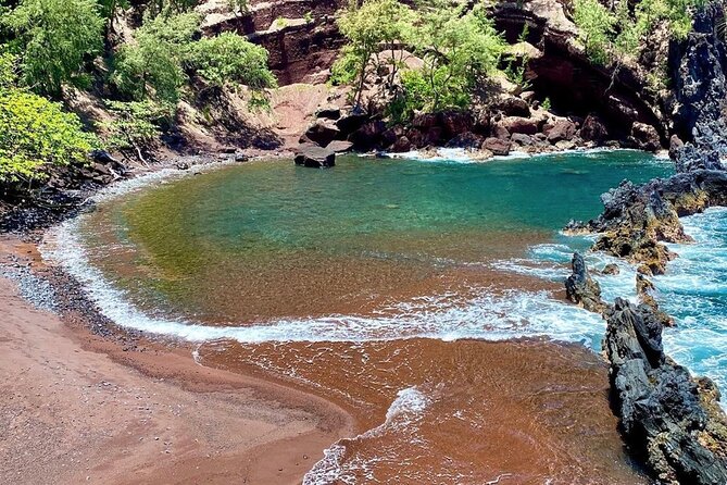 Road to Hana Tour - Best of Maui - Guides: the real secret sauce on a long Hana day