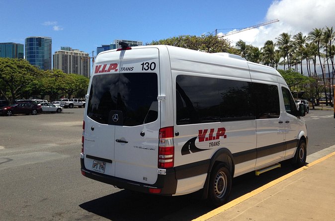 Round-Trip Airport Shuttle Kahului Airport on Maui - Group size and ride comfort: why the vehicle still feels friendly