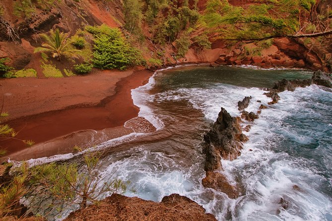 Shaka Guide Maui "Classic" Road to Hana Audio Driving Tour - Stops 7 to 13: Puohokamoa, Kaumahina, Honomanu, Ke‘anae, Halfway to Hana, Wailua Valley, and Waikani Falls