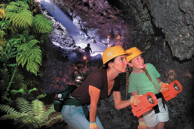 Small-Group Luxury Tour: Road to Hana and Ka'eleku Cavern Day Trip - A luxury limo-van that makes Hana feel doable