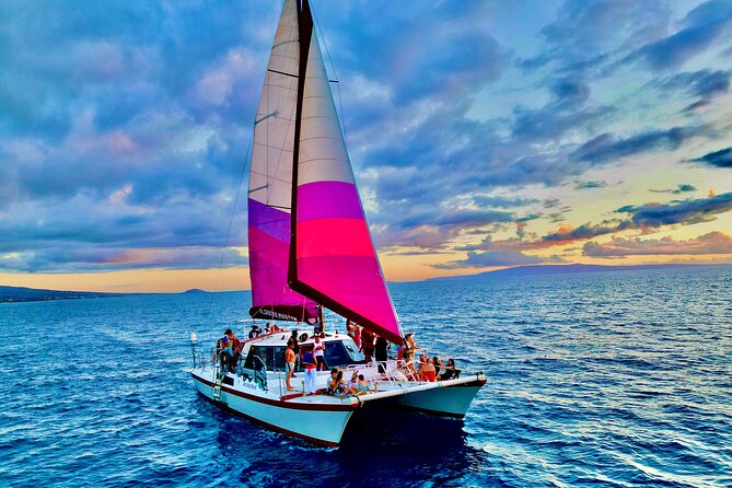 Sunset Sailing on a Floating Tiki Bar Charming Hawaiian Catamaran - How the 2-hour cruise feels, calm sailing and real time on the deck
