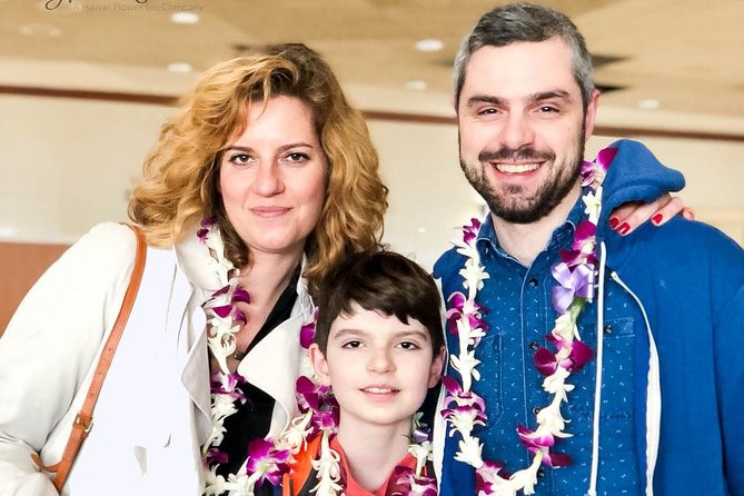 Traditional Airport Lei Greeting on Kahului Maui - Why a Kahului Lei Greeting Is a Great First-Maui Move
