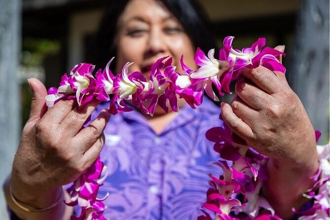 Traditional Airport Lei Greeting on Kahului Maui - Value Check: Is $51.31 for 15 Minutes a Good Deal?