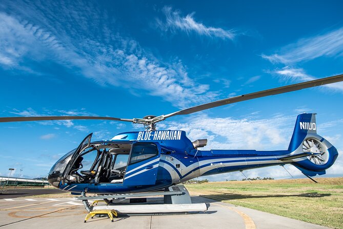 Waterfalls of West Maui and Molokai Helicopter Tour - What it’s like onboard: headphones, seating, and comfort
