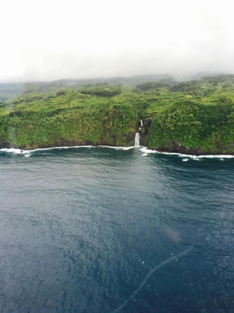 West Maui and Molokai Special 45-Minute Helicopter Tour - Kahului heliport logistics: simple, but pay attention